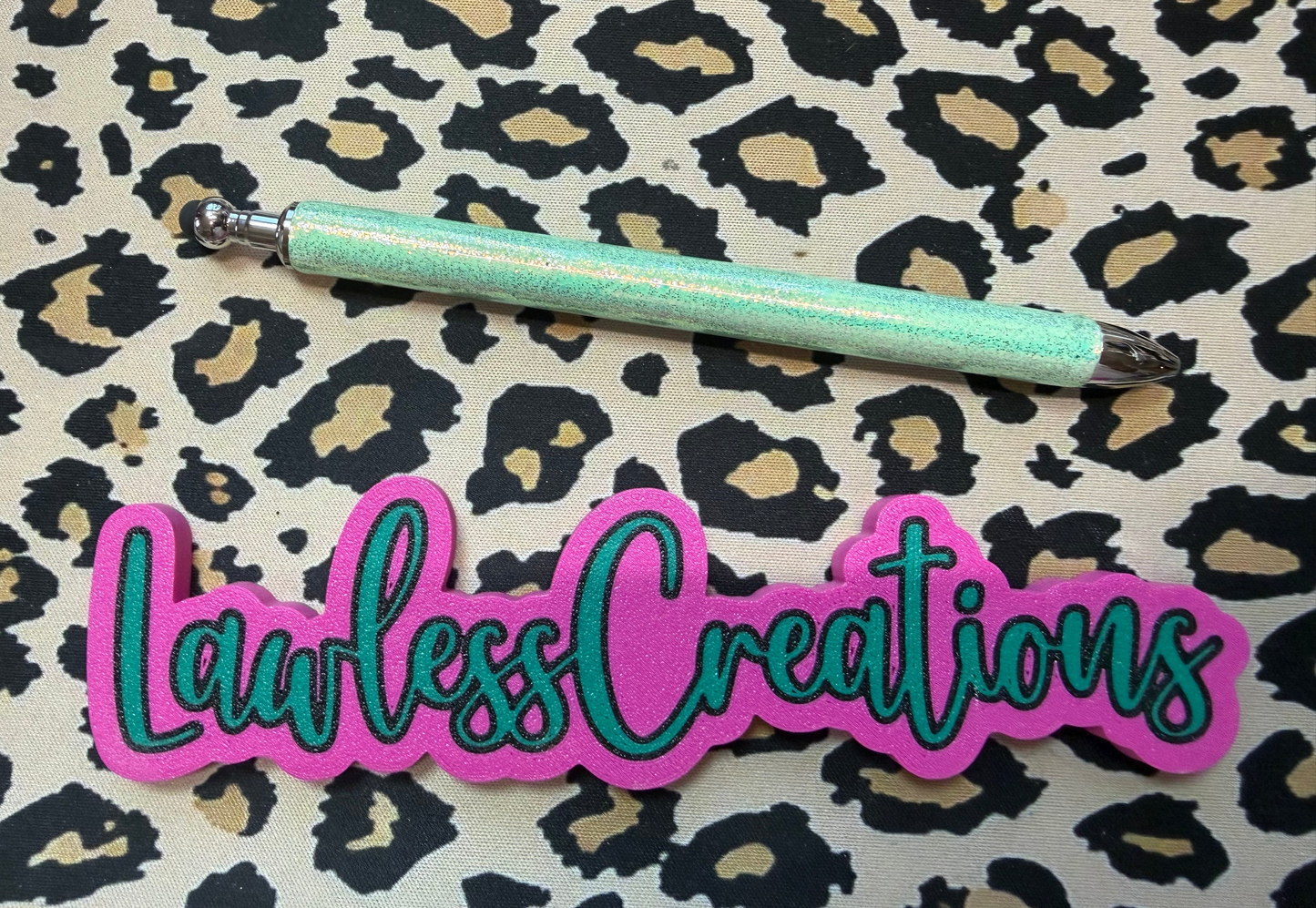 Mint burnished stylist pen